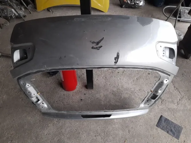 Tampa da mala do Citroen c3