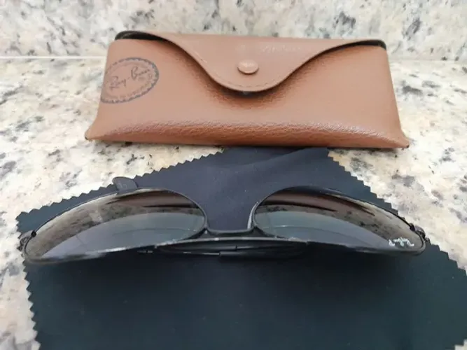 Ray Ban Modelo Aviador original (Preto/ Lentes Polarizadas)