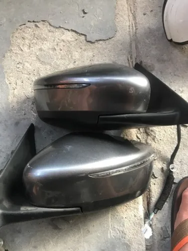Retrovisor nissan march com seta original 