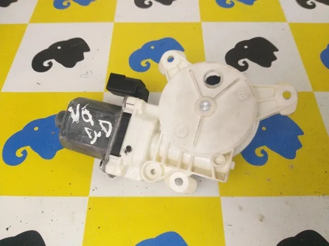 Motor Da Maquina Vidro Dianteira Direita Voyage G7 2017 2018