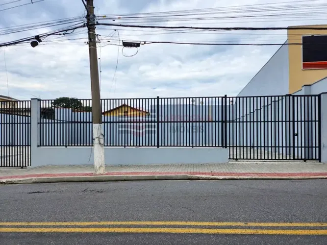 Locação Ponto Comercial no Jardim Maria Cândida em Caçapava