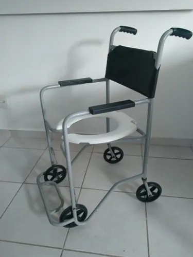 Cadeira Higiênica ( Locação Mensal)