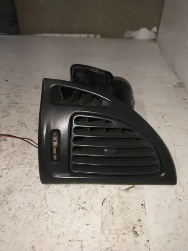 Difusor ar lado esquerdo Citroen c5 2005