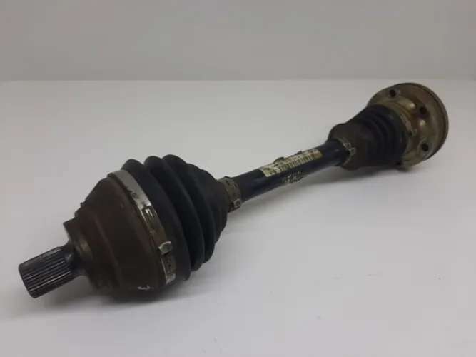 Semieixo Passat 2.0 TSI lado esquerdo 