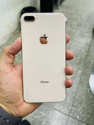 iPhone 8 Plus seminovo - lindo aparelho - até 18x 
