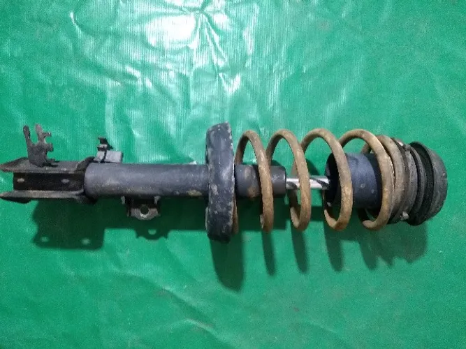 Amortecedor Dianteiro Esquerdo GM/Vectra 1994/98.