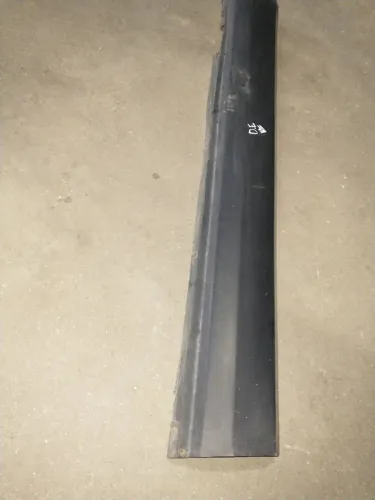 Spoiler dianteiro esquerdo Citroen c5 2005