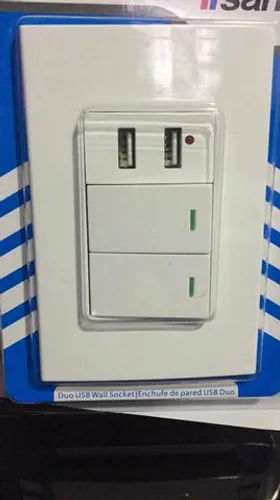 Interruptor duplo com duas entradas usb