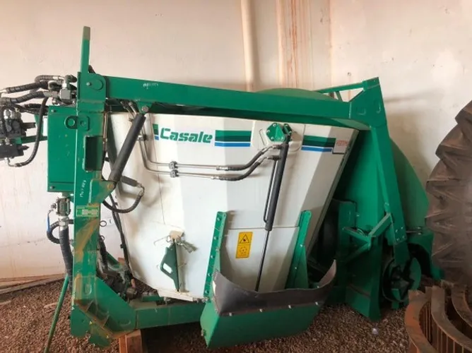 Vagão Forrageiro Casale Vermitix 20 AC Novo