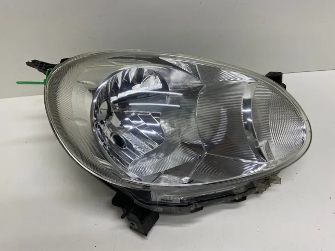 Farol Nissan March 2011 2012 2013 2014 Direito Original