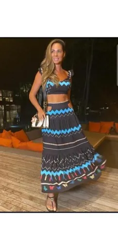 Conjunto saia e cropped Pimpnella