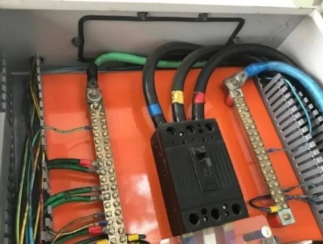 Eletricista - Predial, Residencial, Comercial 