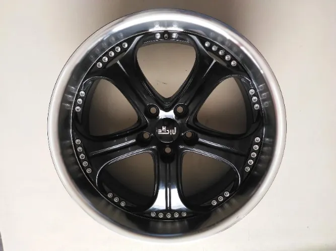 Rodas Aro 20 Niche 5x114 20x8,5 Preta Diamantada  Nova 