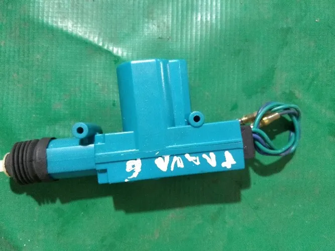 Trava Életrica Porta Malas GM/Corsa 1994/98.