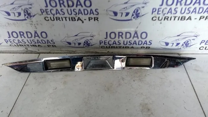 Suporte das lâmpadas de  placa Marea com lâmpadas