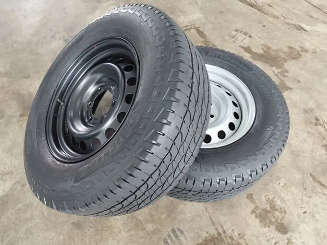 PROMOÇÃO ESTEPE HILUX ARO 17" C/ PNEU SEMINOVO