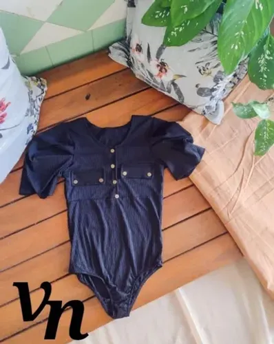 Body preto tamanho M