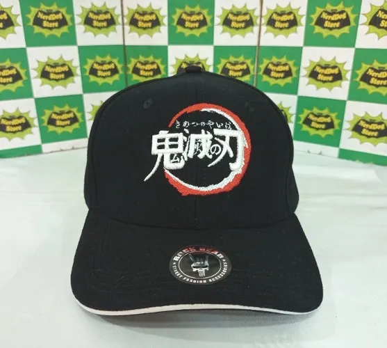 Boné Kimetsu no Yaiba - NerdDog Store Demon Slayer Tanjiro Nezuko Zenitsu Inosuke Hashiras