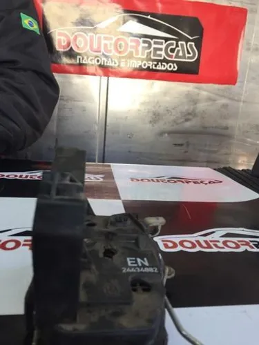 Fechadura Porta Diant Lado Direito Montana 24434882