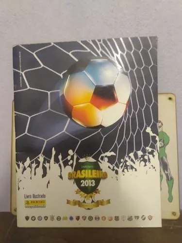 Álbum de figurinhas de futebol 