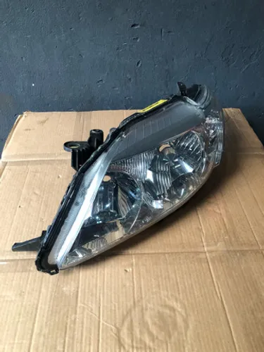 Farol LE Corolla Seg 2010