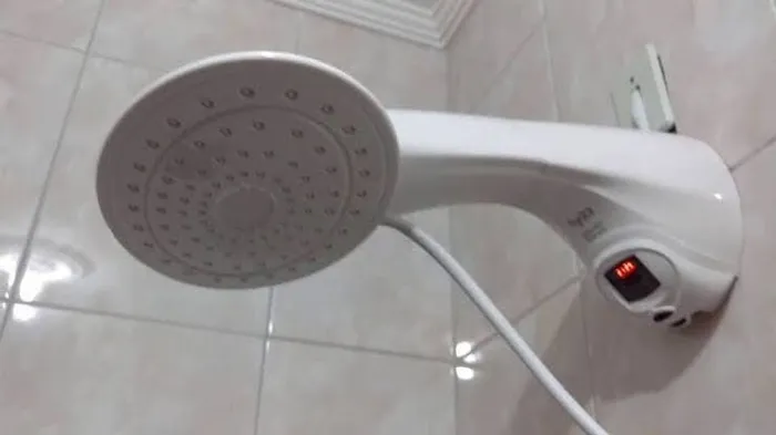 Eletricista (Instalações Elétricas em Geral)