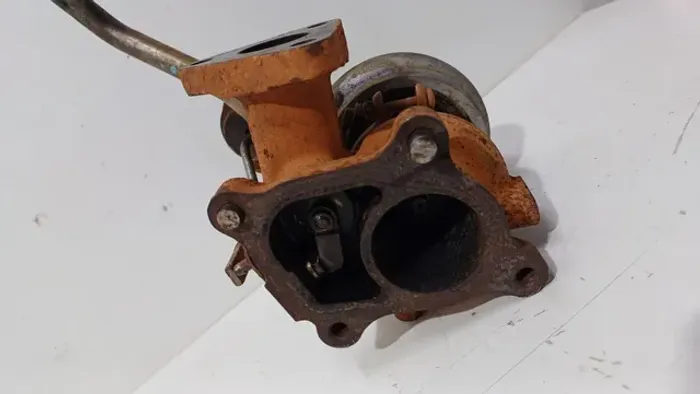 Turbina Mitsubishi L200 Triton 3.2 2015 tf035hl14gk26