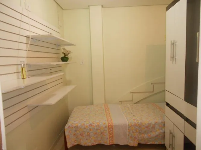 Quartos Individuais / Aclimação /V. Mariana