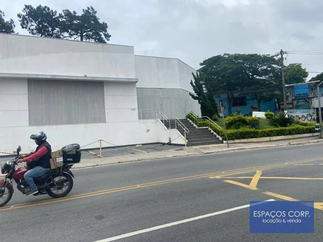 Loja à venda, com renda 384m² por R$ 5.000.000 - Jardim Taquaral - São Paulo/SP