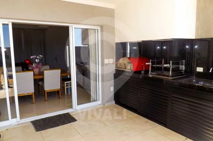 Casa em Condomínio-À VENDA-Condomínio Itatiba Country Club-Itatiba-SP