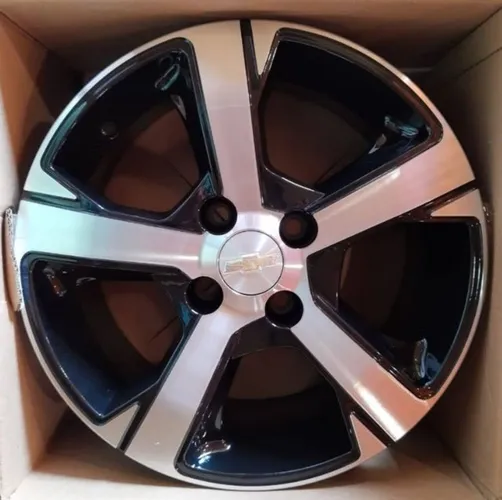 Rodas Aro 15 Onix LTZ 4x100 Novas 