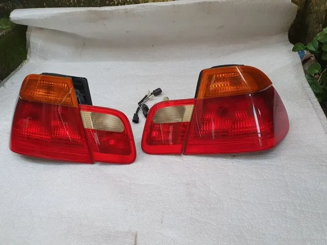bmw 320 323 325 330 99 a 01 conjunto de lanternas traseiras originais