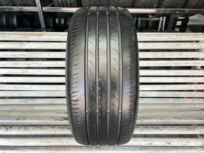 Pneu 235/45/18 Goodyear EfficientGrip R$399,00 / Pneu 235/45R18