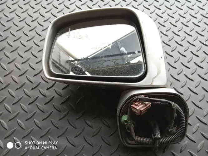 Nissan Tiida retrovisor elétrico lado esquerdo