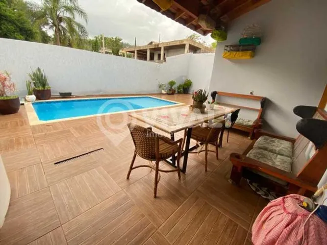 Casa em Condomínio - / Residencial / Condomínio Jardim das Paineiras