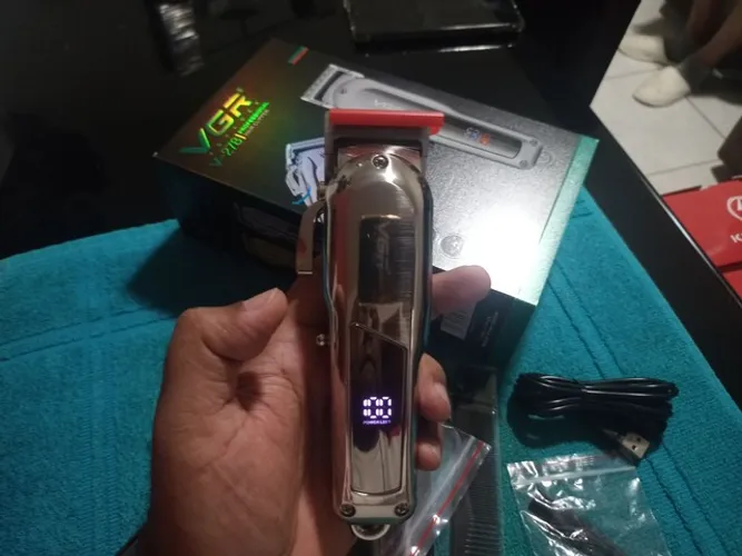Maquina corte professional hair clipper USB vgr V-278 <br><br>