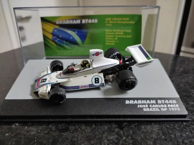 Miniatura Brabham BT44B