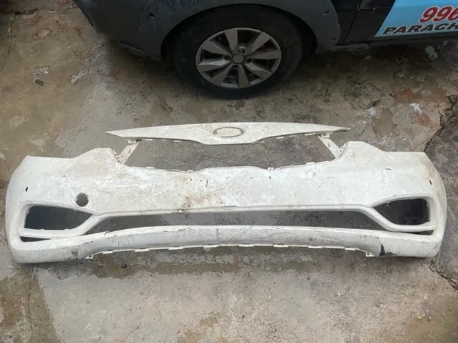 Parachoque cerato 