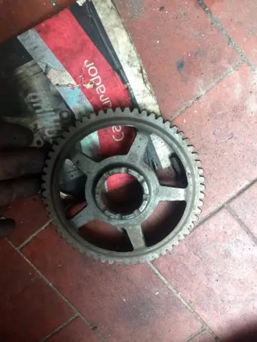 Engrenagem da cremalheira da tuister ou tornado 250