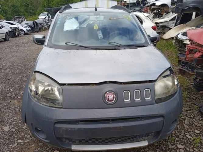 Fiat Uno Way 1.0 2012 Flex 75cvs vendido em peças