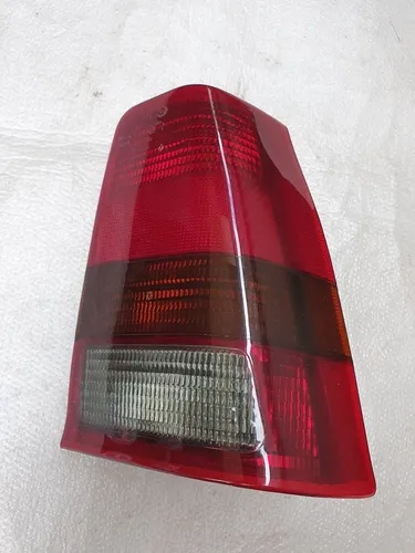 Kadett lanterna traseira nova original gm