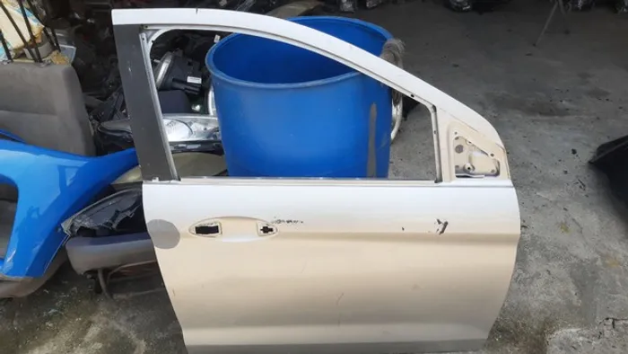 Porta do Ford Ka