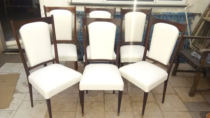 conjunto com 6 cadeiras anos 60 em jacarandá maciças restauradas
