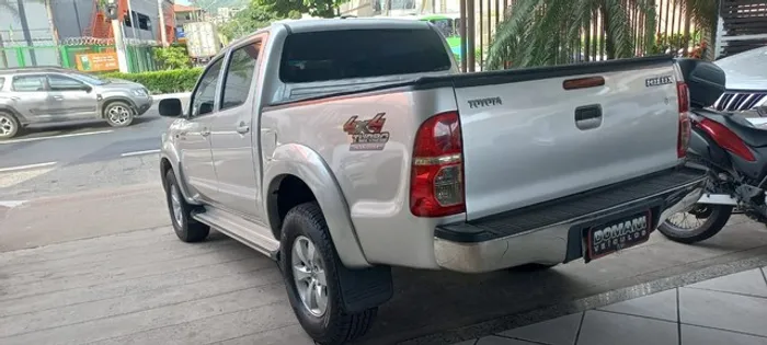 HILUX SR  3.0  4X4  2014  MUITO CONSERVADA