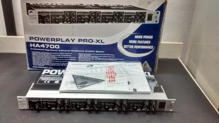 Amplificador de fones Behringer PowerPlay Pro-8