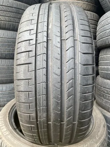 Pneu 245/35/20 Pirelli Pzero meia vida (não é riscado)