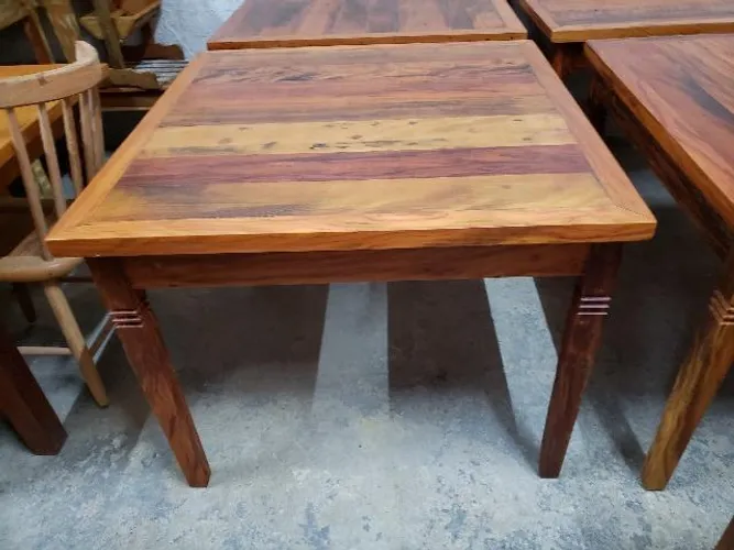 Mesa Quadrada Peroba Rosa 100x100