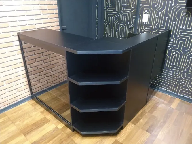 Balcão em L vitrine preto com caixa e porta