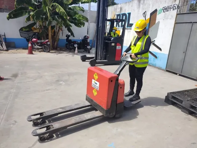 Curso de Operador de Empilhadeiras