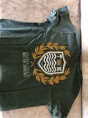 Camiseta Osklen tamanho P*